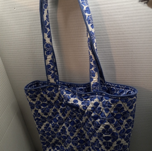 Vera Bradley Cobalt Tile Quilted Floral Tote Handbag Purplish Blue White Purse - Picture 13 of 14